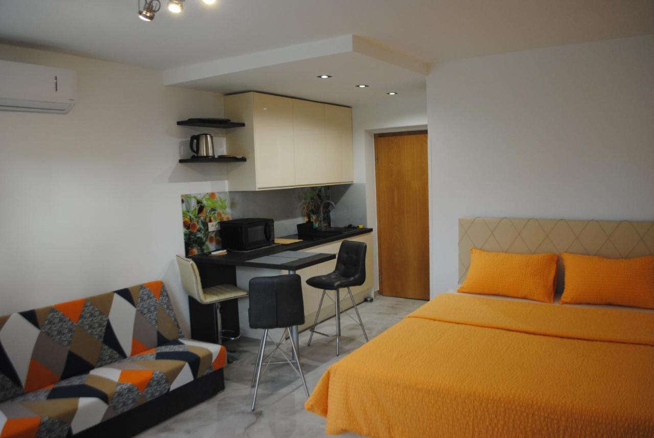 Apartments Samec 伊佐拉 外观 照片