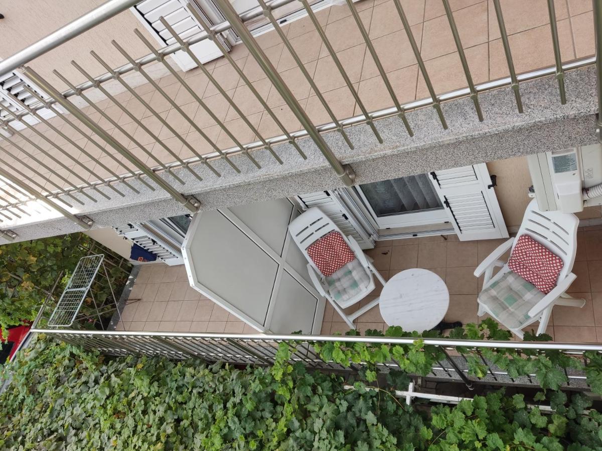 Apartments Samec 伊佐拉 外观 照片