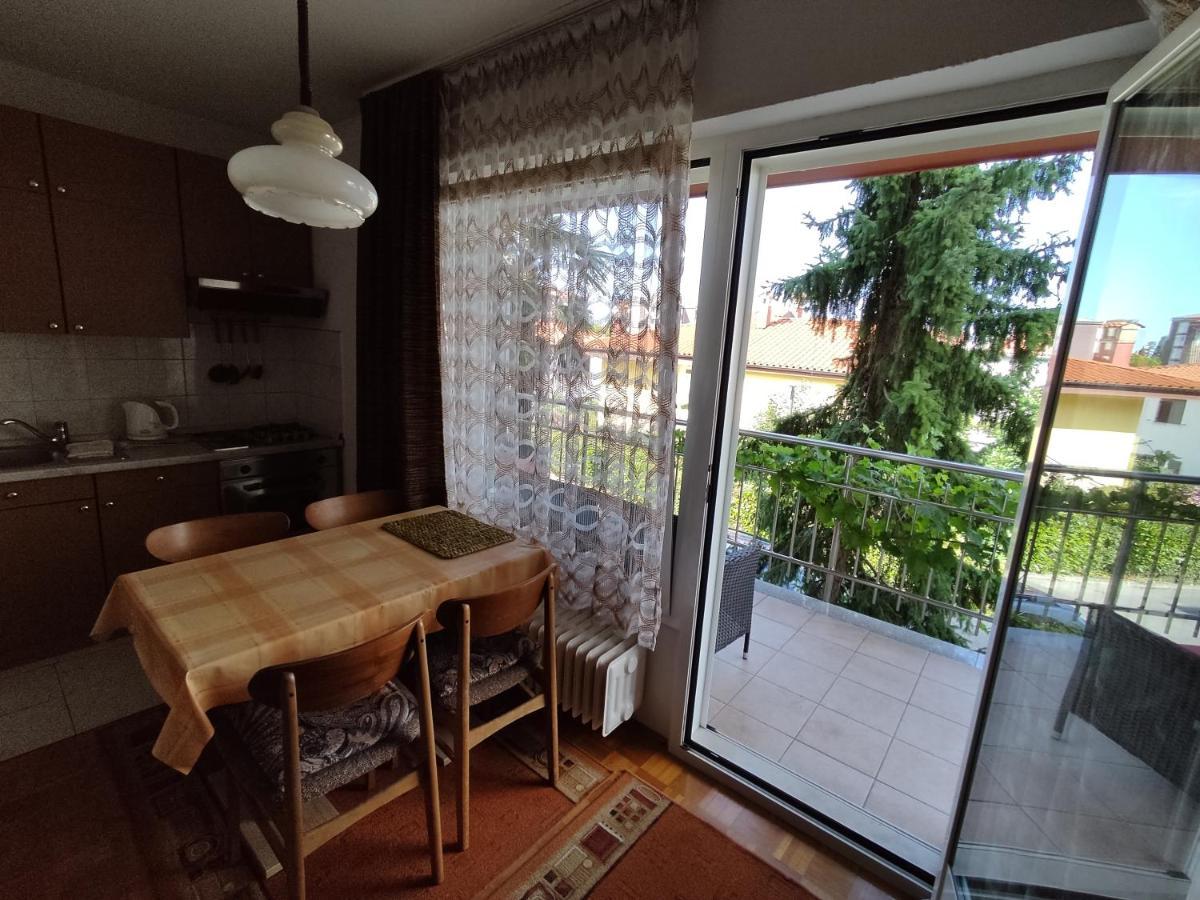 Apartments Samec 伊佐拉 外观 照片