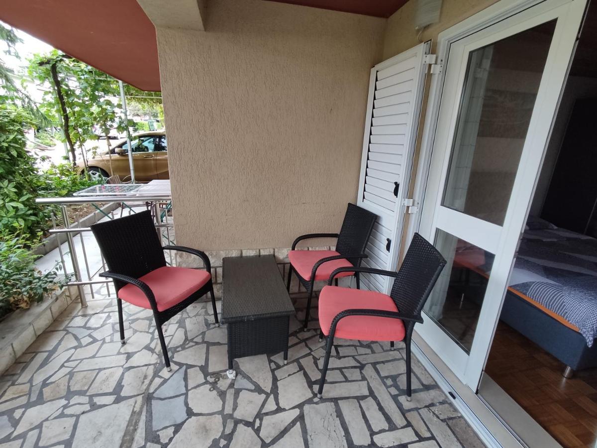 Apartments Samec 伊佐拉 外观 照片